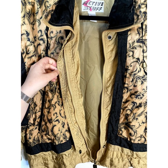 Active Stuff | VINTAGE 90s Gold and Black Windbreaker Jacket Size Medium - Picture 7 of 7